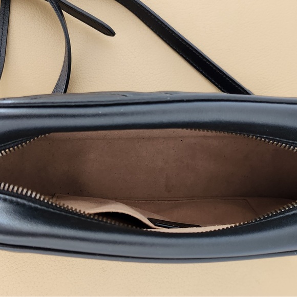 Gucci GG Marmont Small Shoulder Bag - Picture 8 of 12